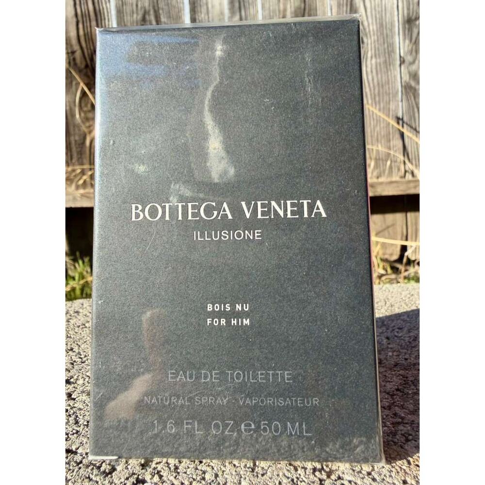 Valentino Uomo Born in Roma Eau de Toilette Spray 100ml 3.4 Fl. oz - Picture 4 of 4